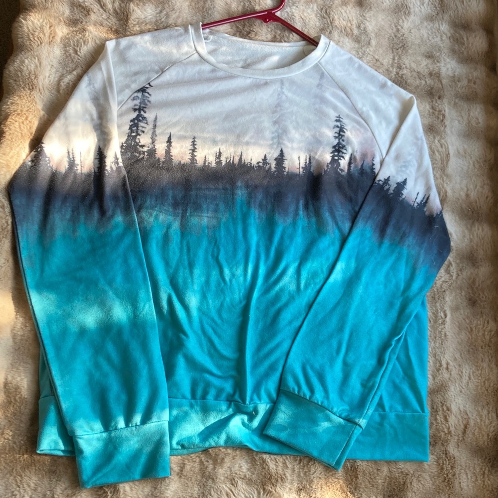 Turquoise and White Forest Print Sweatshirt
